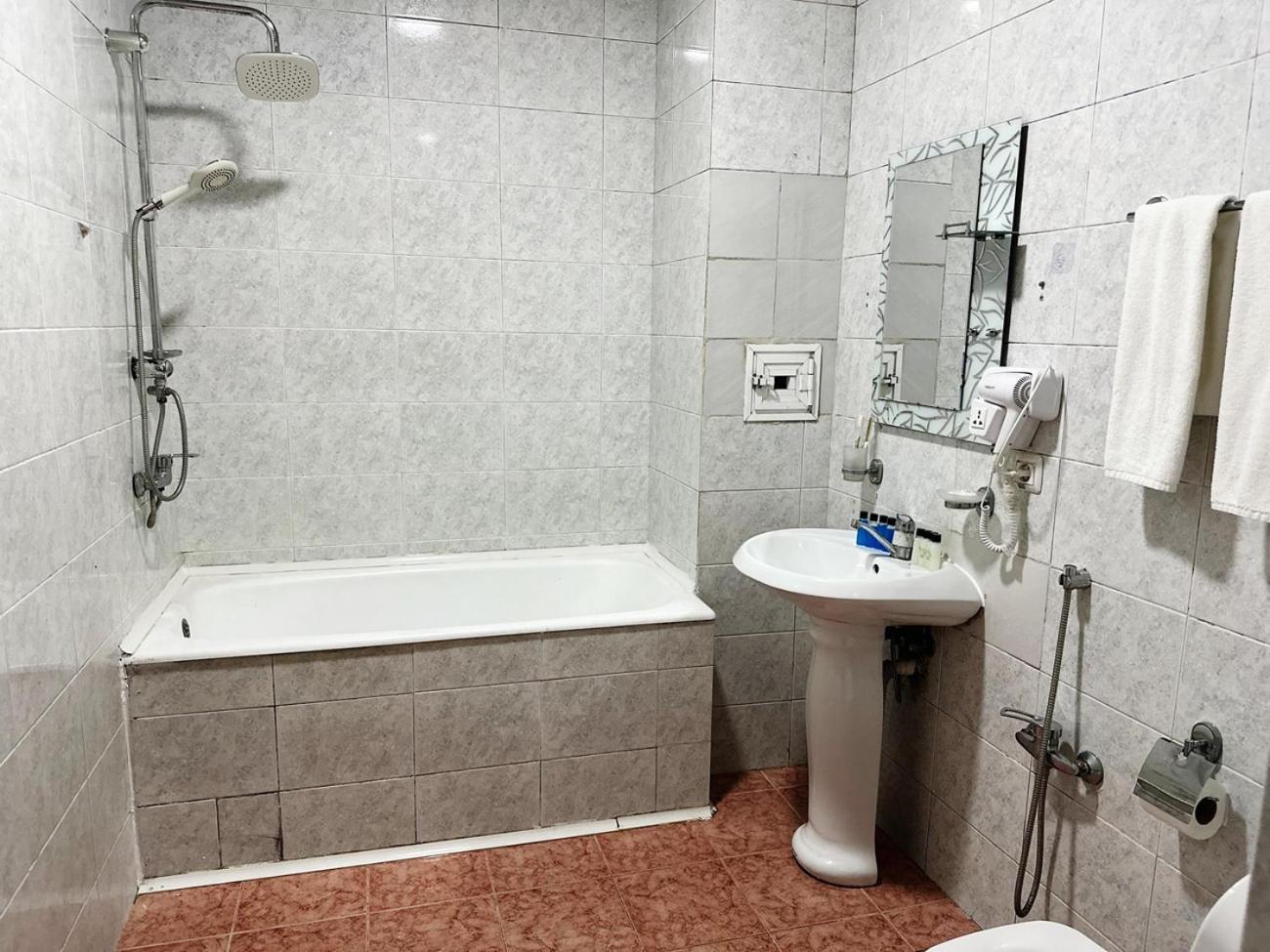 Avi Hotel 바쿠 외부 사진